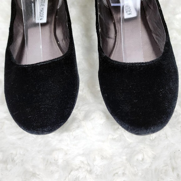 Steve Madden Zilerp Velvet Flats Black Size 5d - Picture 5 of 9